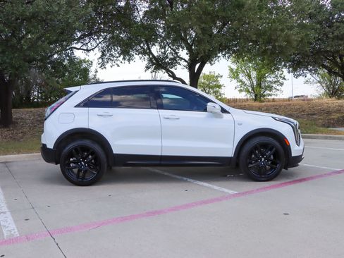 Used 2023 Cadillac XT4 Sport FWD image 8