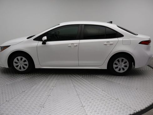 Certified 2022 Toyota Corolla L image 12