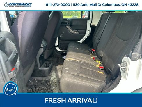 Used 2016 Jeep Wrangler Unlimited Sport w/ Connectivity Group AWD/4WD image 13