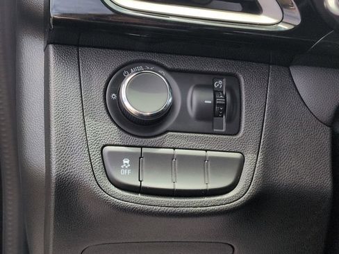 Used 2021 Chevrolet Spark LT FWD image 18