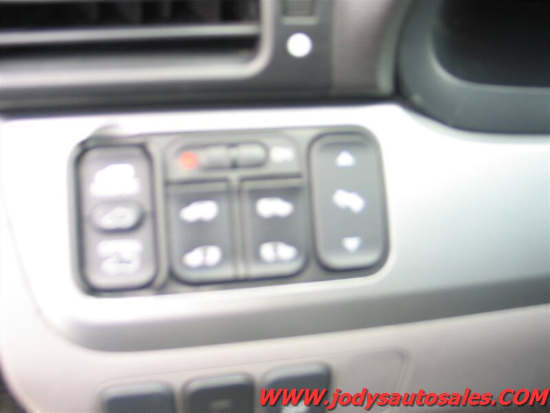 Used 2010 Honda Odyssey Touring image 5