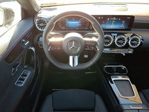 Used 2026 Mercedes-Benz CLA 250 4MATIC image 10