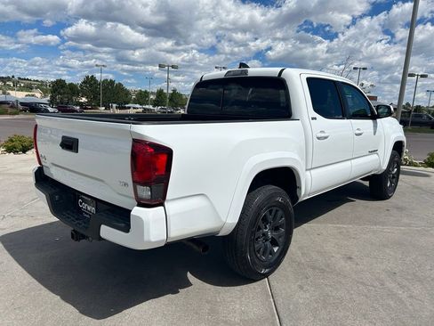 Used 2023 Toyota Tacoma SR5 w/ Technology Package AWD/4WD image 8