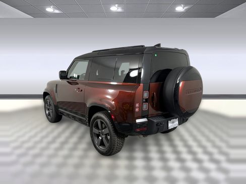New 2026 Land Rover Defender 90 X-Dynamic SE AWD/4WD image 3