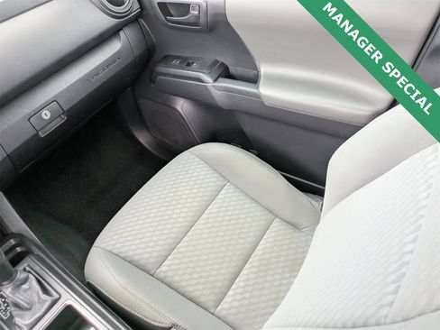 Used 2023 Toyota Tacoma TRD Sport image 16