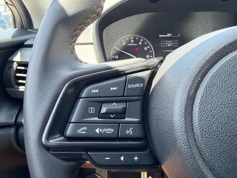 Certified 2025 Subaru Crosstrek 2.5i Limited w/ Crosstrek Mirror Package AWD/4WD image 20