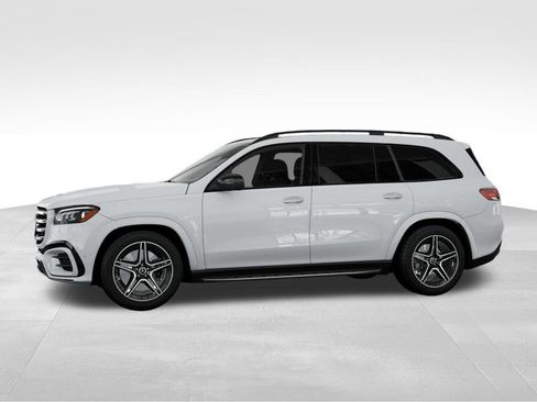 New 2026 Mercedes-Benz GLS 450 4MATIC image 36