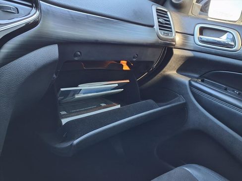 Used 2020 Jeep Grand Cherokee Altitude image 34