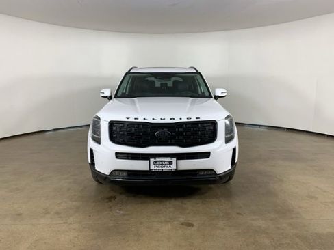 Used 2021 Kia Telluride SX w/ SX Prestige Package AWD/4WD image 3