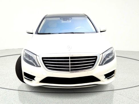 Used 2017 Mercedes-Benz S 550 Sedan image 3