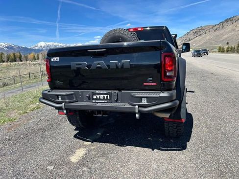 New 2025 RAM 2500 Big Horn AWD/4WD image 15