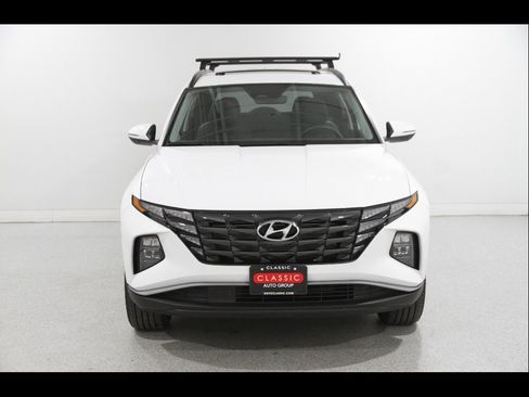 Certified 2023 Hyundai Tucson SEL w/ Convenience Package AWD/4WD image 2