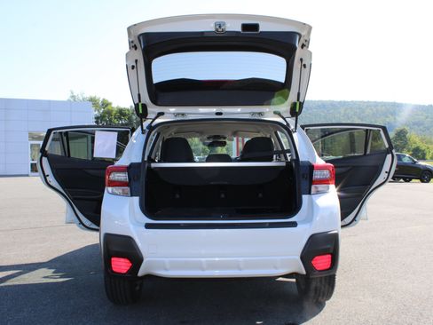 Used 2023 Subaru Crosstrek 2.0i Premium AWD/4WD image 20