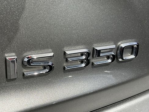 Used 2018 Lexus IS 350 AWD image 10