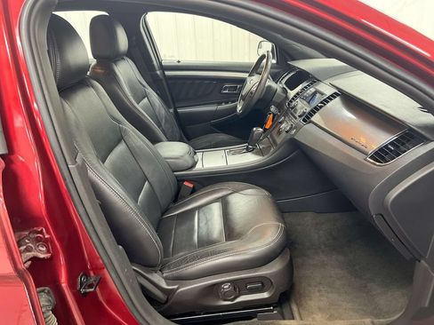 Used 2014 Ford Taurus SEL FWD image 20
