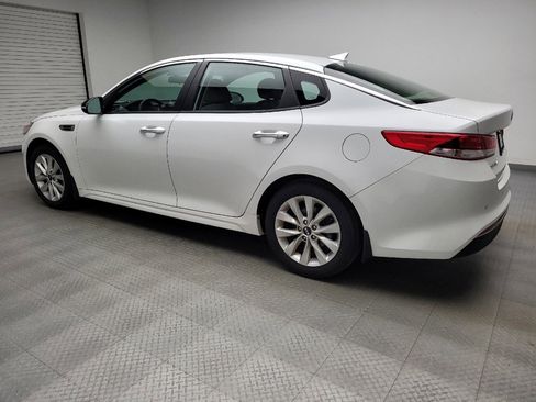 Used 2018 Kia Optima LX w/ 17" Alloy Wheels Package image 3