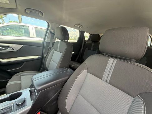Used 2024 Chevrolet Blazer LT w/ Convenience Package FWD image 6