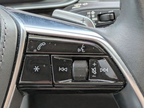Used 2022 Audi A8 L 3.0T w/ Executive Package AWD/4WD image 25