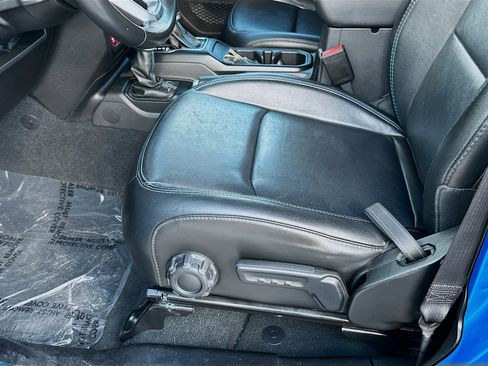 Used 2022 Jeep Wrangler Unlimited Rubicon 4xe image 18