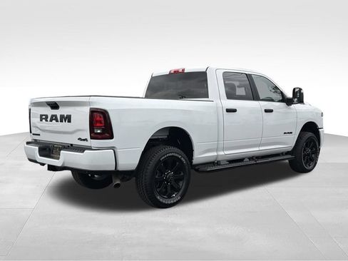 Used 2025 RAM 2500 Big Horn AWD/4WD image 11