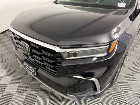 Used 2024 Honda Pilot Elite image 10