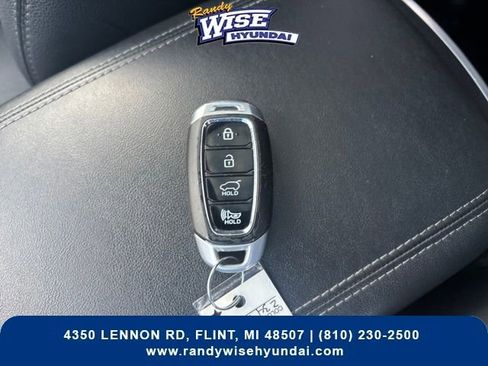 Used 2020 Hyundai Santa Fe Limited w/ Cargo Package image 29