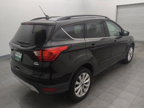 Used 2019 Ford Escape SEL FWD image 9