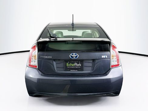 Used 2014 Toyota Prius Four image 7