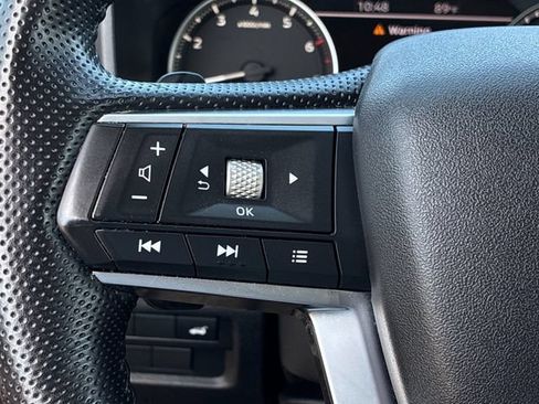 Used 2024 Mitsubishi Outlander SE AWD/4WD image 23