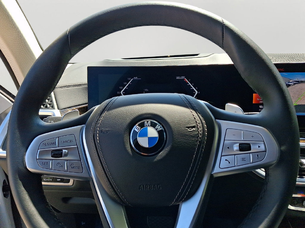 Used 2025 BMW X7 xDrive40i w/ Executive Package AWD/4WD image 21
