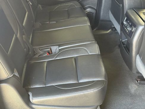 Used 2017 Chevrolet Suburban LT AWD/4WD image 21