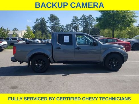 Used 2019 Nissan Frontier SV w/ Value Truck Package RWD image 4