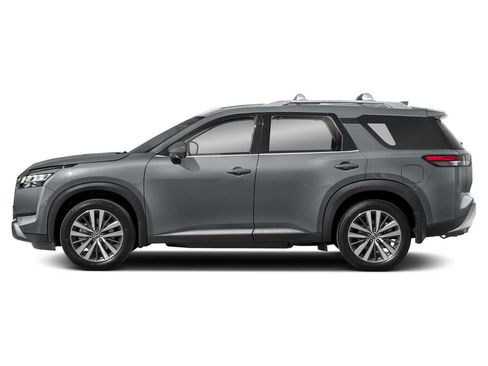 Used 2023 Nissan Pathfinder Platinum AWD/4WD image 3