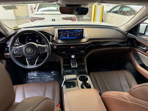 Certified 2023 Acura MDX SH-AWD w/ Technology Package image 12