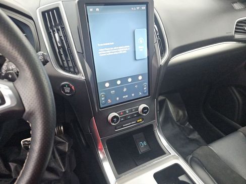 Used 2022 Ford Edge ST w/ Equipment Group 401A image 33