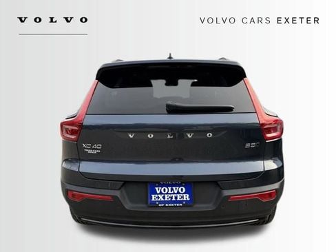 New 2026 Volvo XC40 B5 Core w/ Protection Package Premier image 3
