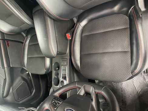 Used 2025 Ford Escape ST-Line AWD/4WD image 14