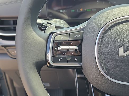 New 2026 Kia Carnival SX Prestige FWD image 33