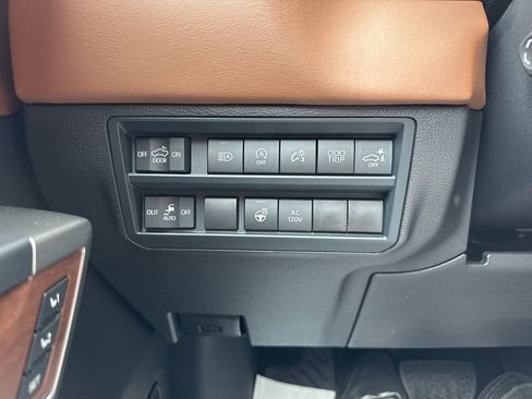 New 2026 Toyota Tundra 1794 Edition AWD/4WD image 23