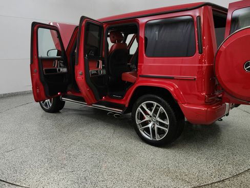 Used 2021 Mercedes-Benz G 63 AMG 4MATIC image 11