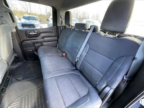 Used 2019 Chevrolet Silverado 1500 Custom w/ Custom Value Package image 14