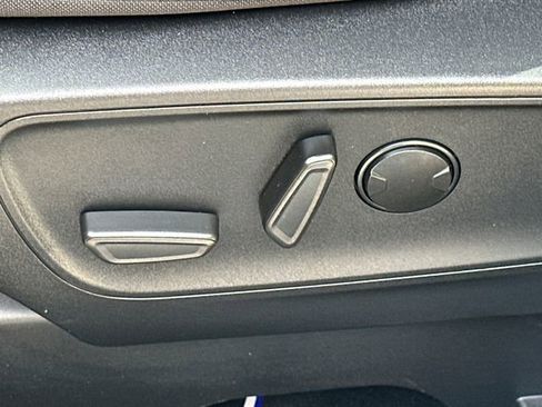 Used 2024 Ford Escape ST-Line w/ Tech Pack #1 AWD/4WD image 41