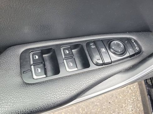 Used 2019 Kia Stinger GT AWD/4WD image 11