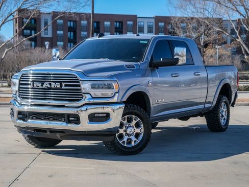 Used 2020 RAM 2500 Laramie image 7