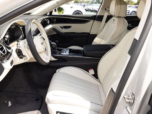 New 2026 Bentley Flying Spur Plug-In Hybrid AWD/4WD image 29