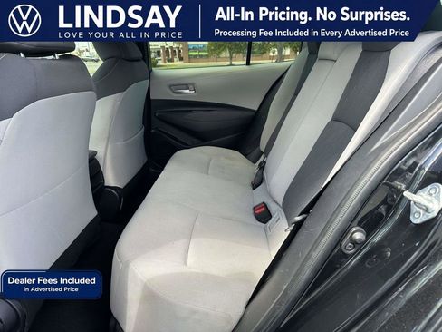 Used 2020 Toyota Corolla LE FWD image 14