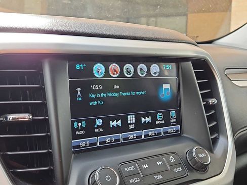 Used 2019 GMC Acadia SLT AWD/4WD image 31