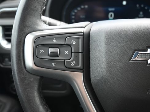 Used 2022 Chevrolet Tahoe Z71 w/ Luxury Package image 33