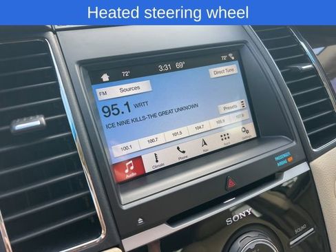 Used 2018 Ford Taurus Limited image 17