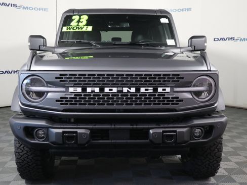 Used 2023 Ford Bronco Badlands image 12